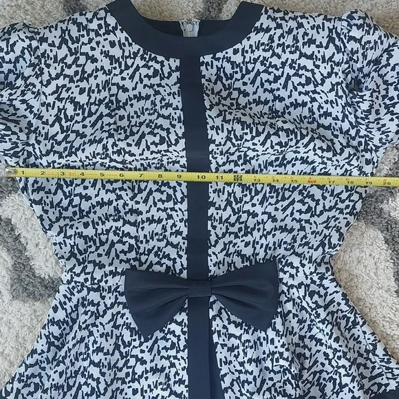 Liz Robert's 1980s Black and White with bow short sleeve Dress size 8 - Picture 8 of 10